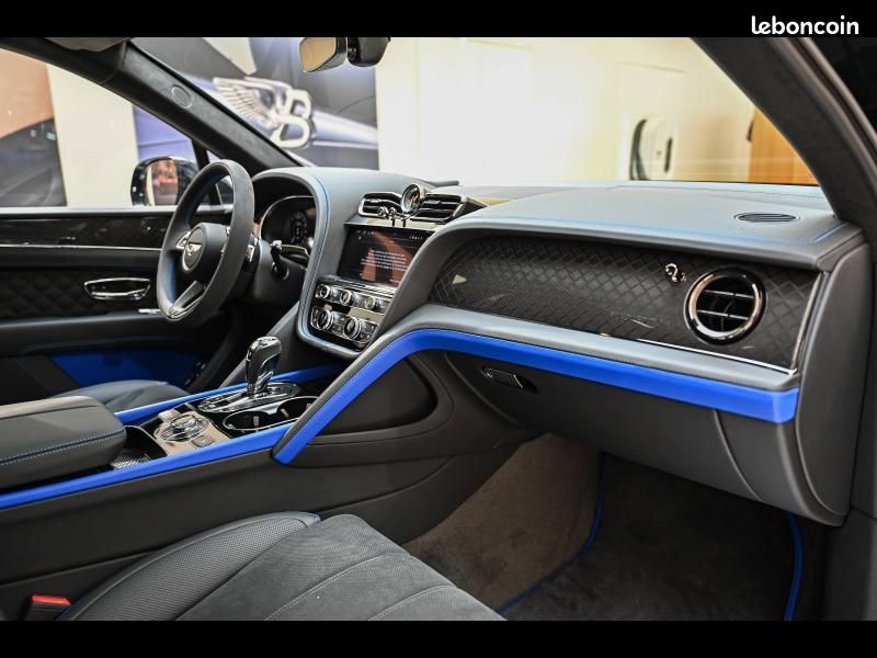 Bentley Bentayga 3.0 V6 HYBRID 449 (image 21)