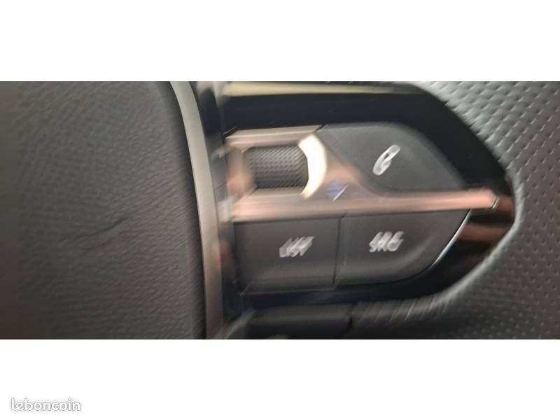 Peugeot 208 Hybrid 100 e-DCS6 GT (image 13)