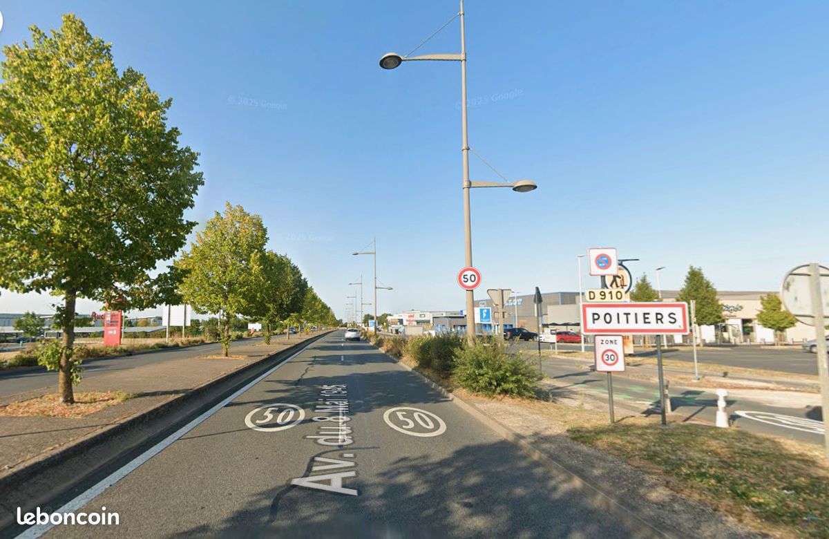 Local industriel 1 560 m² (image 1)