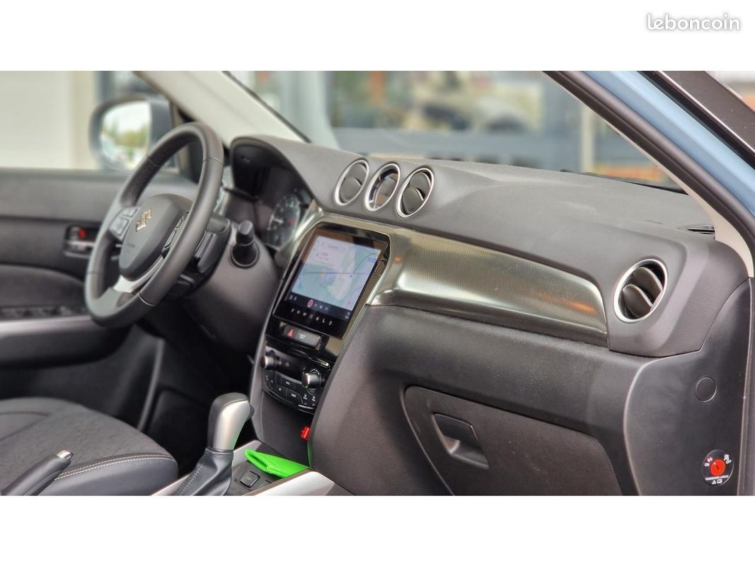 SUZUKI VITARA 1.4 Boosterjet + Hybrid SHVS - BVA 2015 Style PHASE 3 (image 27)