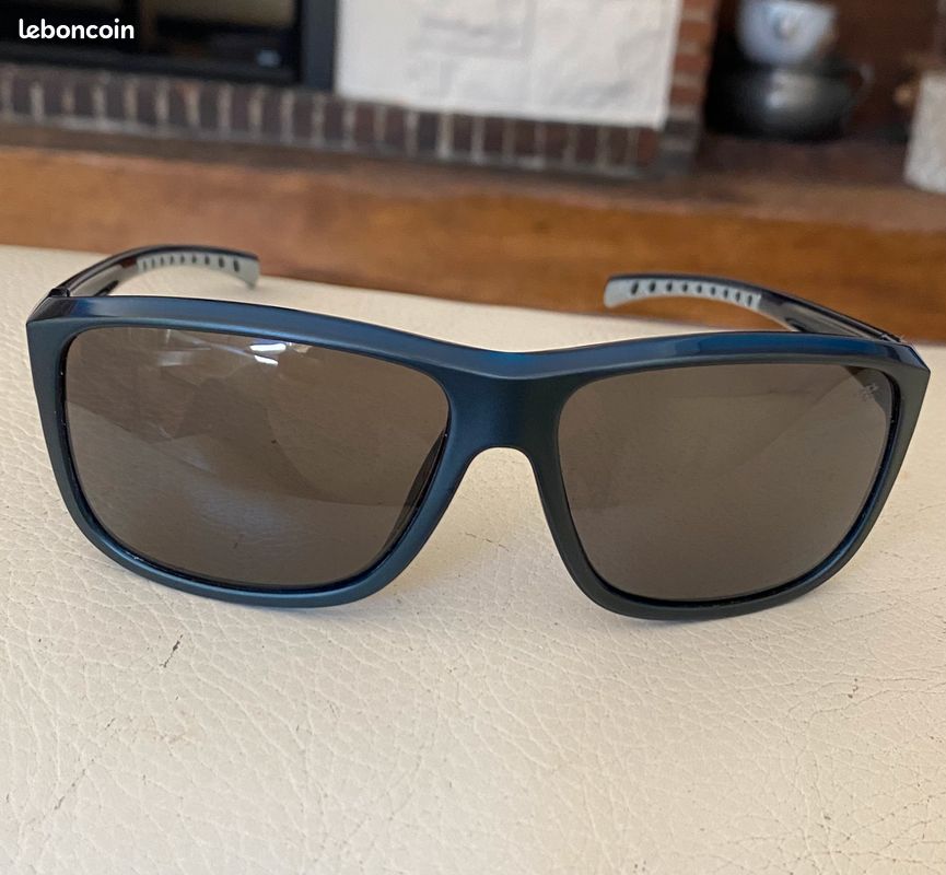 Lunette de soleil redbull pour homme (image 1)