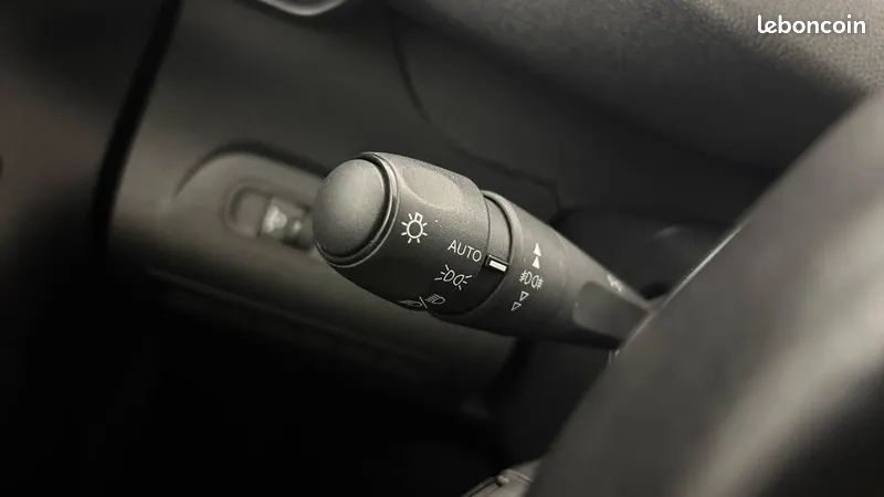Peugeot Partner Véhicule utilitaire ou Société M 950kg BlueHDi 130ch S&S EAT8 (image 24)