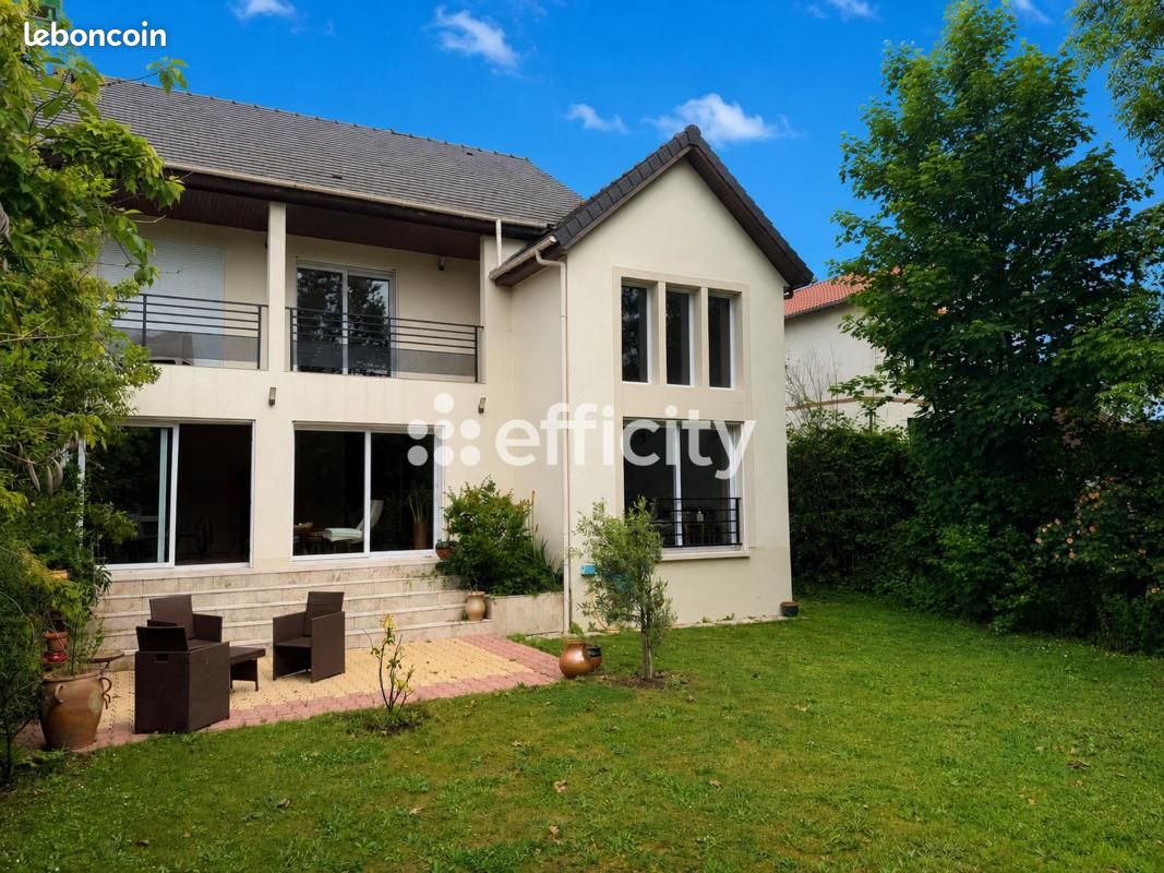 Maison 6 pièces 173 m² · à Orsay · 173 m² · 850 000 €
