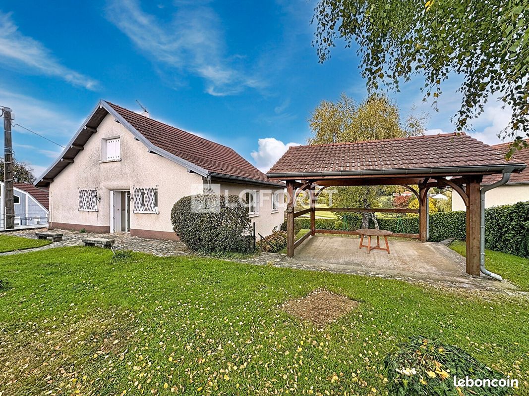 Maison 5 pièces 107 m² · à Vellefaux · 107 m² · 142 000 €