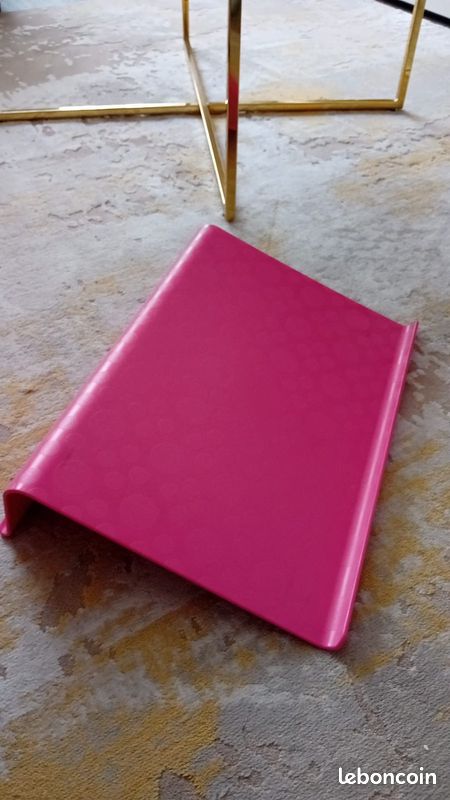 Support ordinateur portable Ikea (image 1)