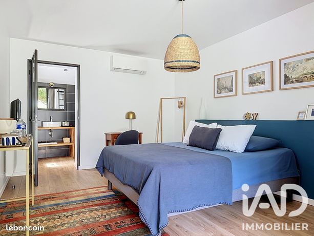 Maison 7 pièces 240 m² — 15