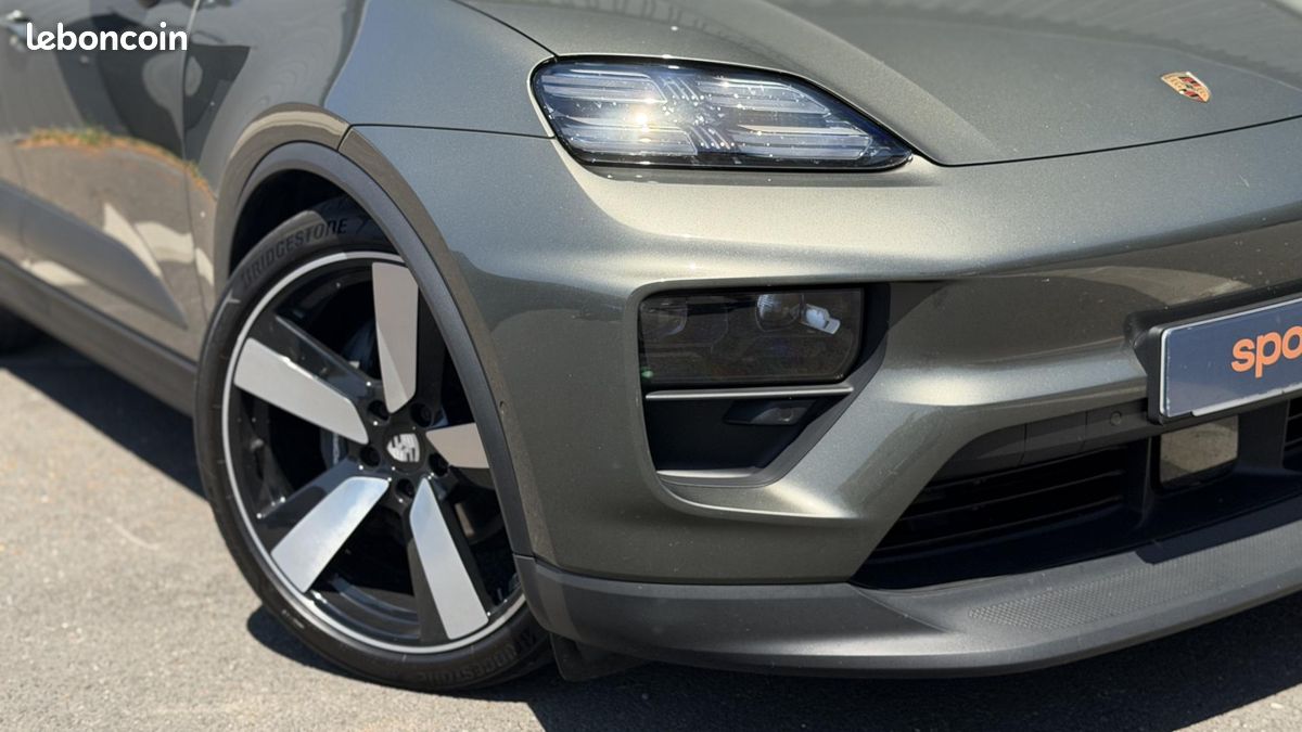 PORSCHE MACAN 4 - 100% Electric - 408 CH - Autonomie 611 km (image 2)