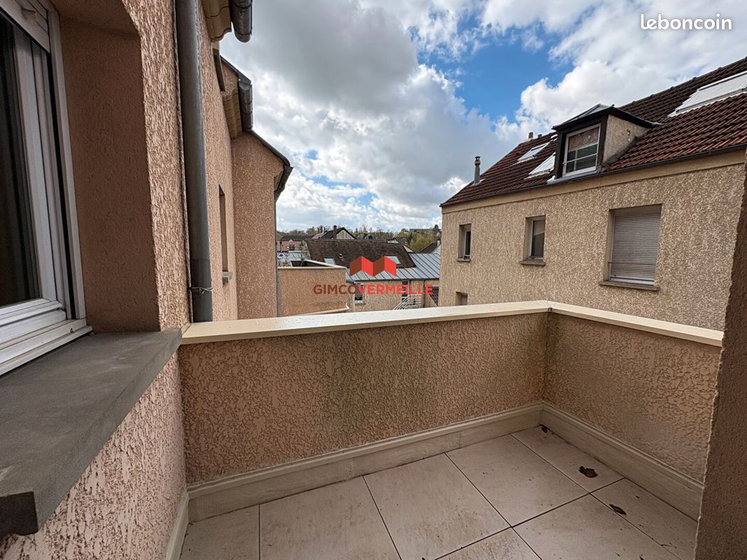 Appartement 3 pièces 70 m² · à Buc · 70 m² · 299 000 €