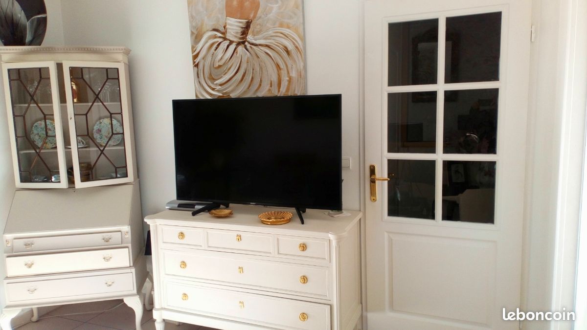 Appartement 1 pièce 42 m² · à Antibes · 42 m² · 750 €/mois