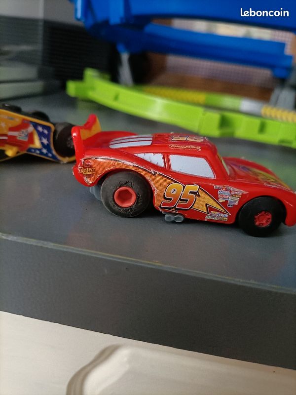 Circuit cars (image 3)