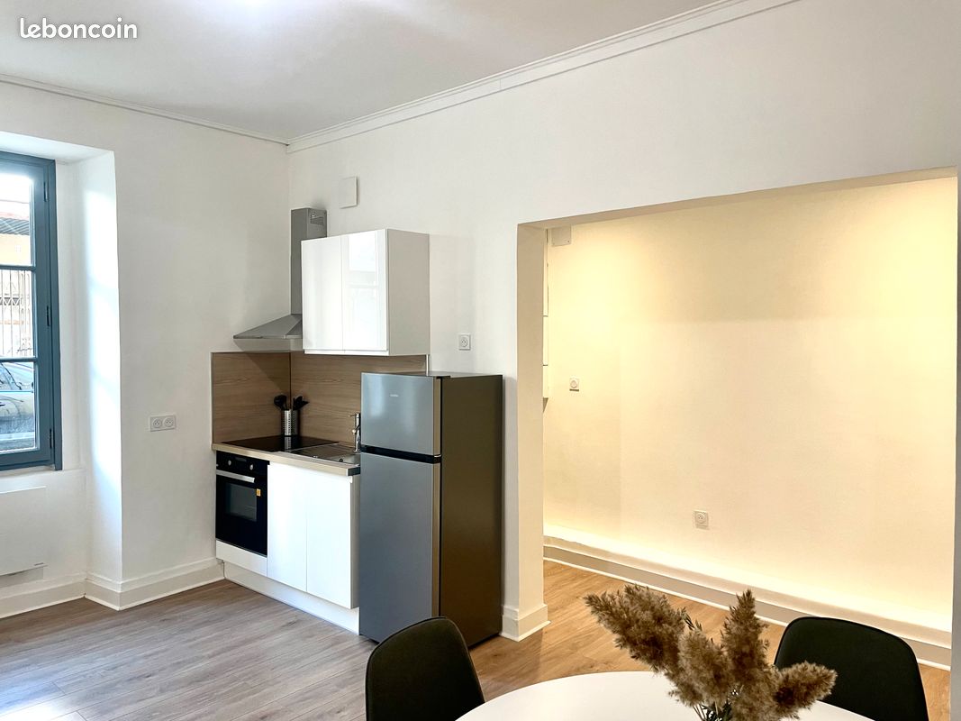 Appartement 2 pièces 50 m² · à Beaucaire · 50 m² · 650 €/mois