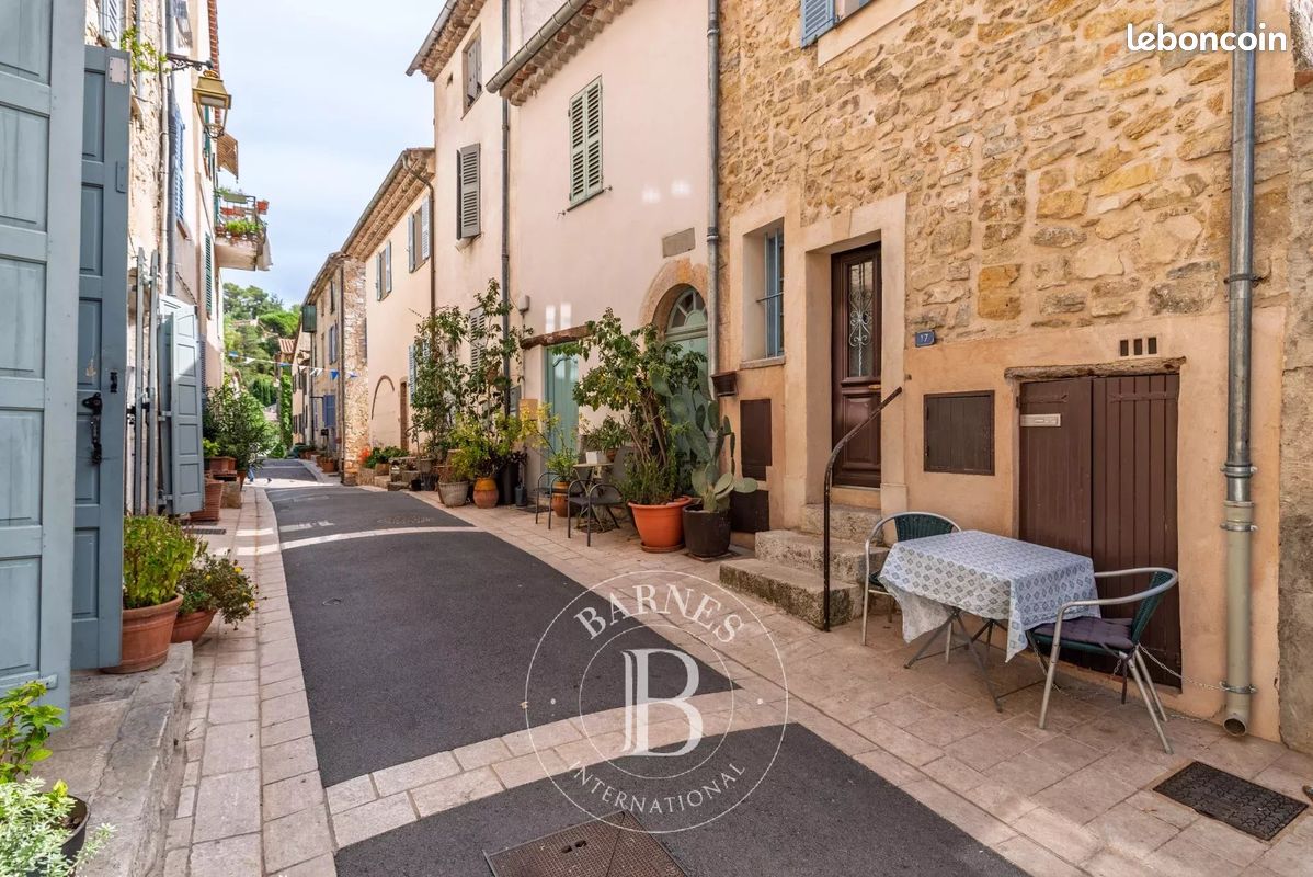 Maison 6 pièces 126 m² · à Valbonne · 126 m² · 650 000 €