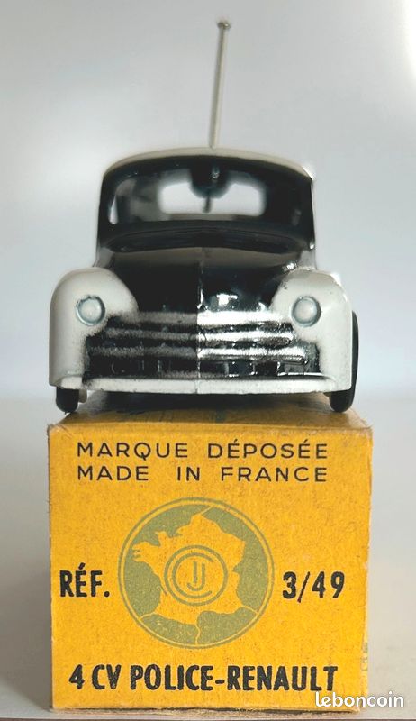 CIJ France n° 3.49 Renault 4 CV Police 1959 1/43 jamais joué