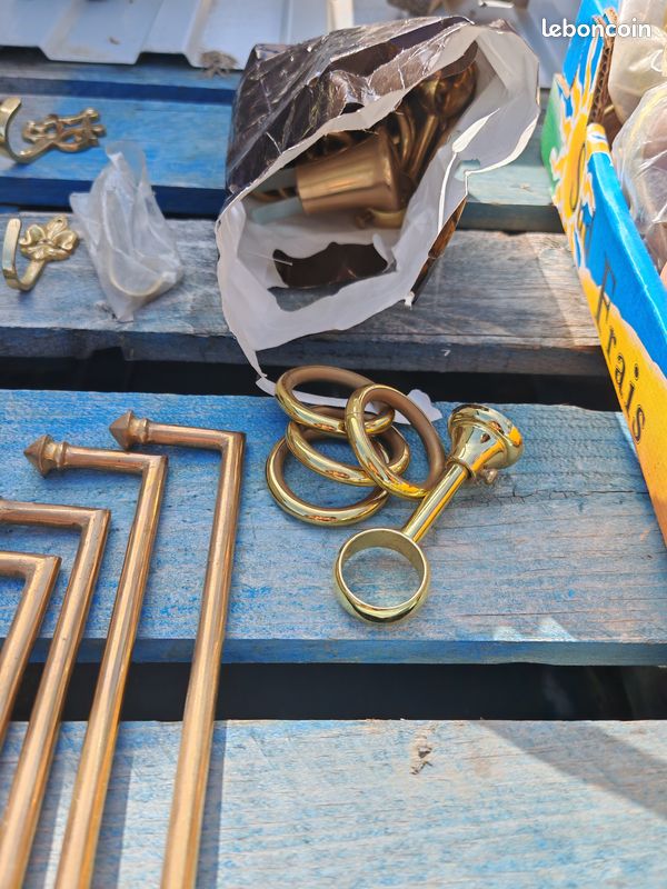 Lot D'embrasses De Rideaux En Laiton Doré - Occasion Déco Rétro