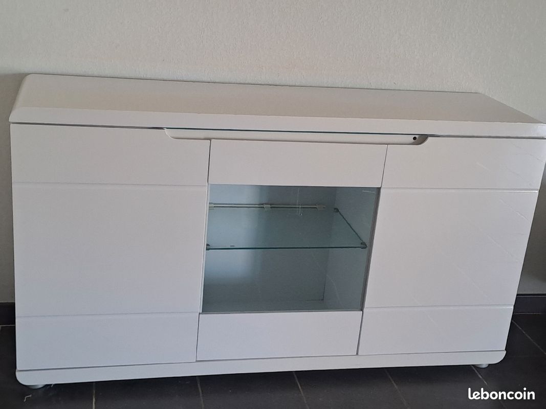 Buffet laqué blanc (image 1)