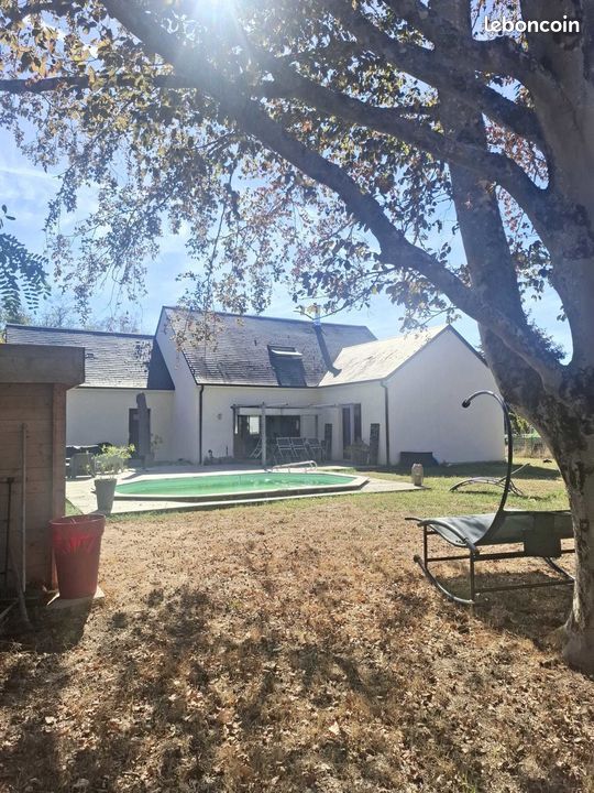 Maison 5 pièces 144 m² · à Châteauneuf-sur-Loire · 144 m² · 340 000 €
