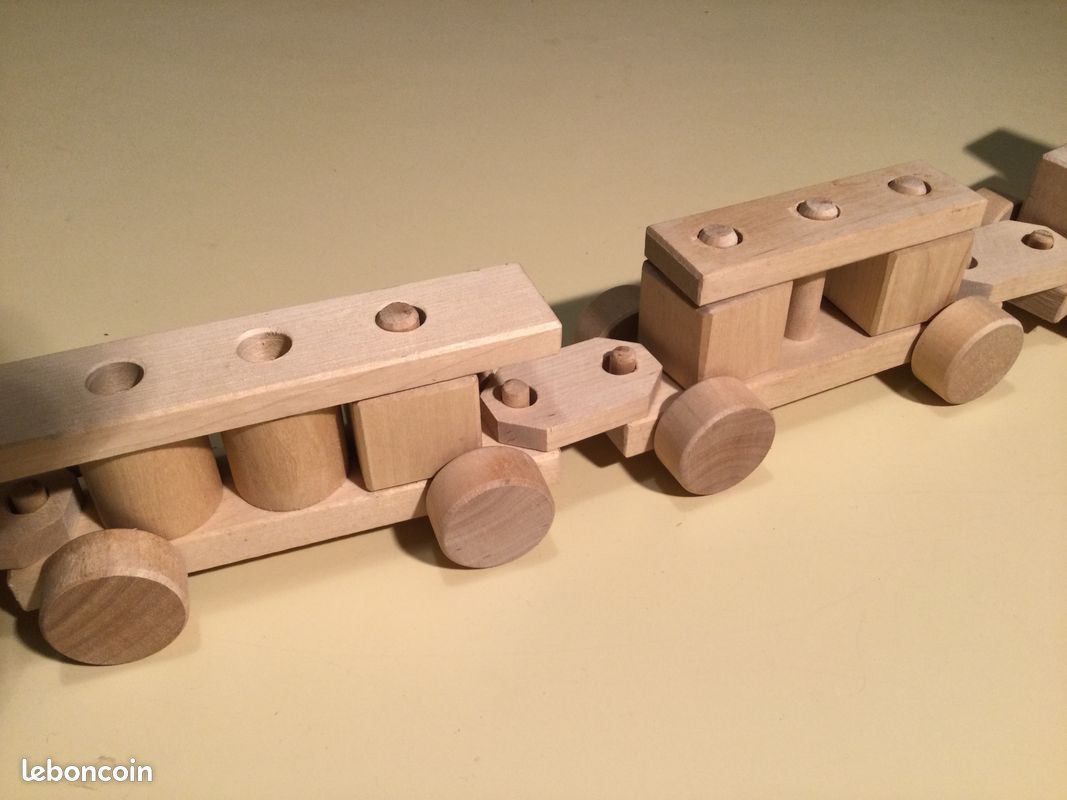 Locomotive + wagons en bois - train (image 2)
