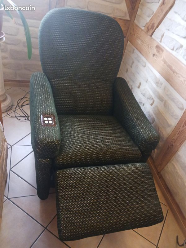 Fauteuil relax électrique EVERSTYL – 2 moteurs – très bon état. Livraison possible (image 2)