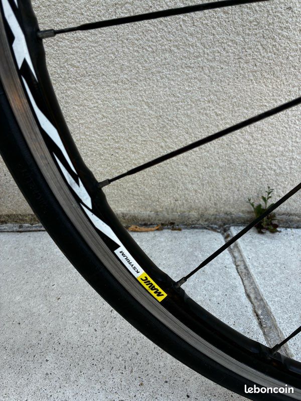 Wilier GTR SL taille L, full carbone, groupe shimano ultegra, jante mavic (image 12)