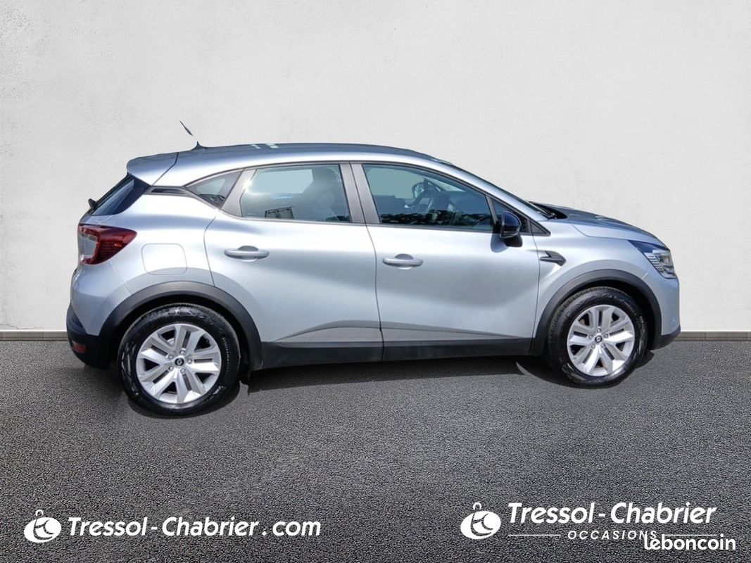 RENAULT Captur E-Tech hybride 145 Equilibre (image 6)