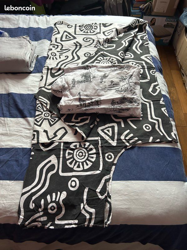 Housse de couette noire/ blanche 1 personne (image 1)