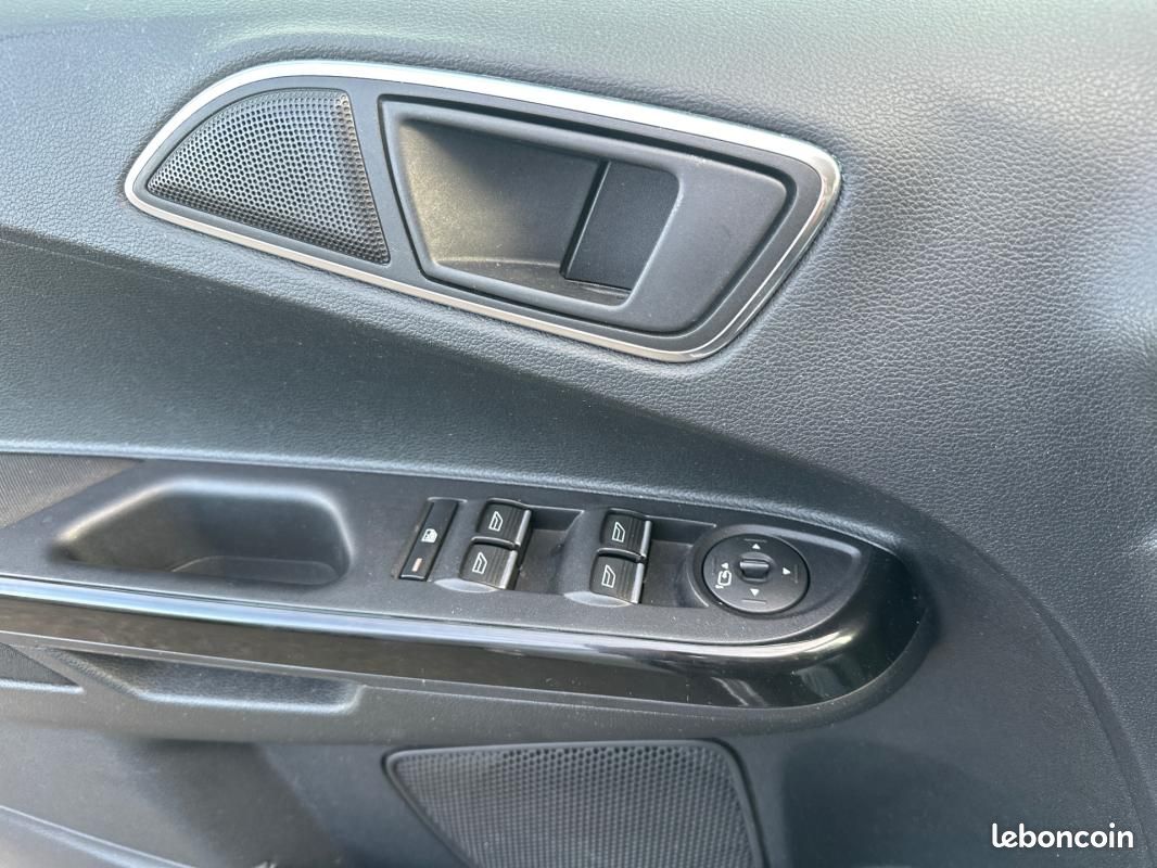 Ford B-Max 1.0 EcoBoost 125 S&S Edition (image 29)