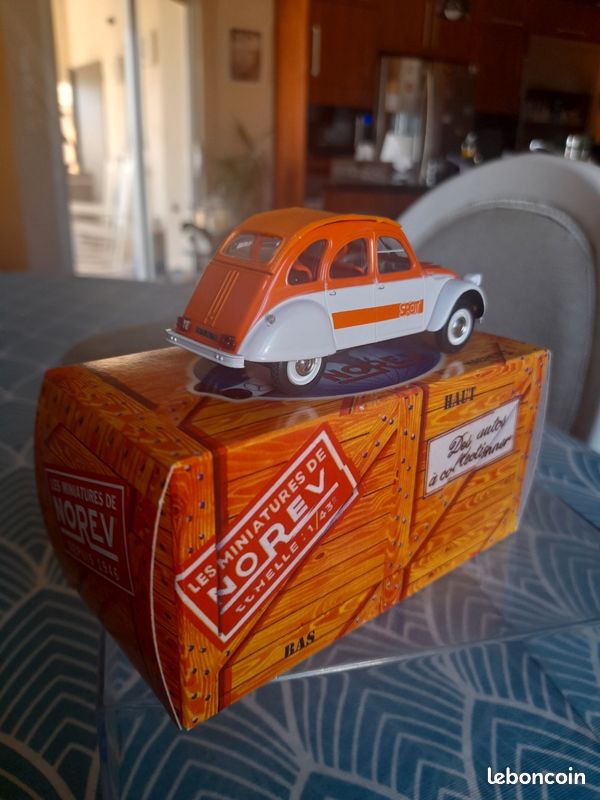 Lot De 7 Miniatures Citroën 2CV Fourgon Norev - Épaves Pour Restauration - Neuves