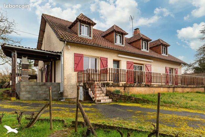 Maison 7 pièces 205 m²