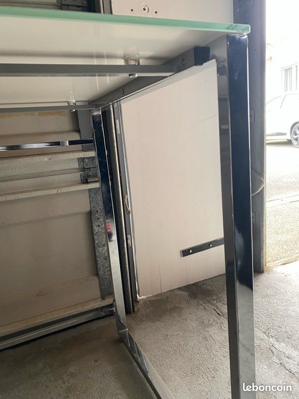 Bureau en verre (image 7)