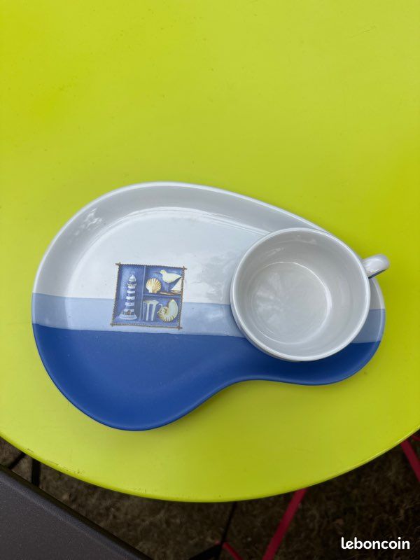 Tasse et plat (image 2)
