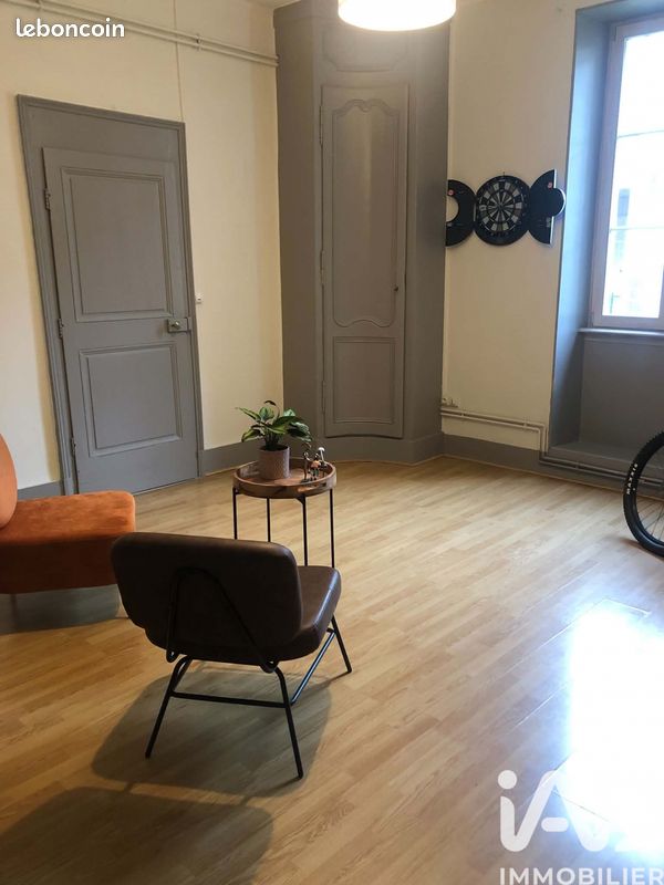 Appartement 3 pièces 100 m² · à Vesoul · 100 m² · 78 000 €