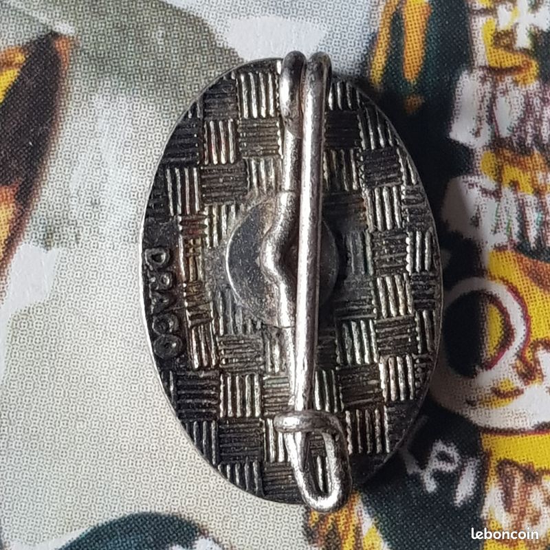 313f INSIGNE F.M.B.A BRETAGNE MUSICIEN