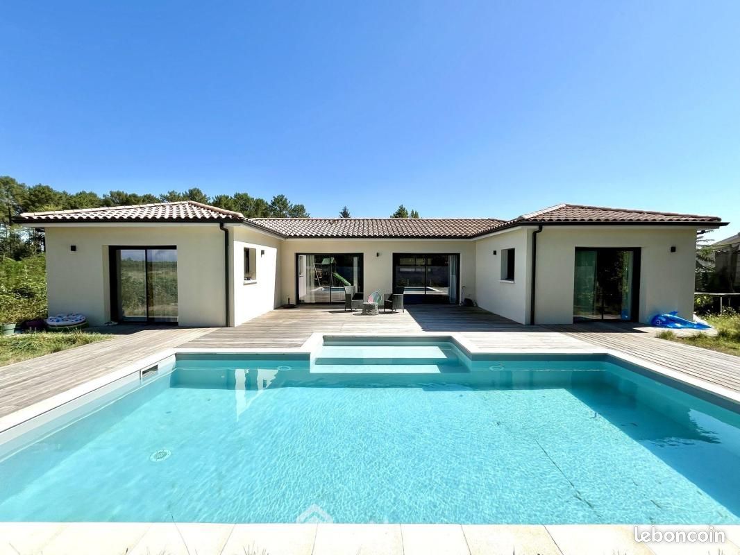 Maison 4 pièces 124 m² · à Sainte-Hélène · 124 m² · 497 000 €
