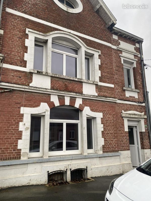 Maison 6 pièces 161 m² · à Gouzeaucourt · 161 m² · 94 800 €