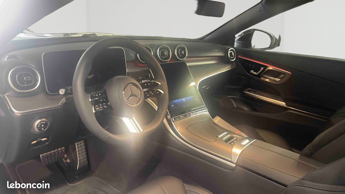 MERCEDES CLE Cabriolet 200 9G-Tronic AMG Line (image 9)