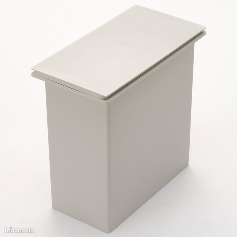 Poubelle neuve capacité env. 26 L (sac de 20 L) (image 3)