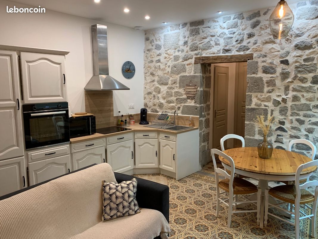 Appartement 2 pièces 38 m² · à Aurillac · 38 m² · 550 €