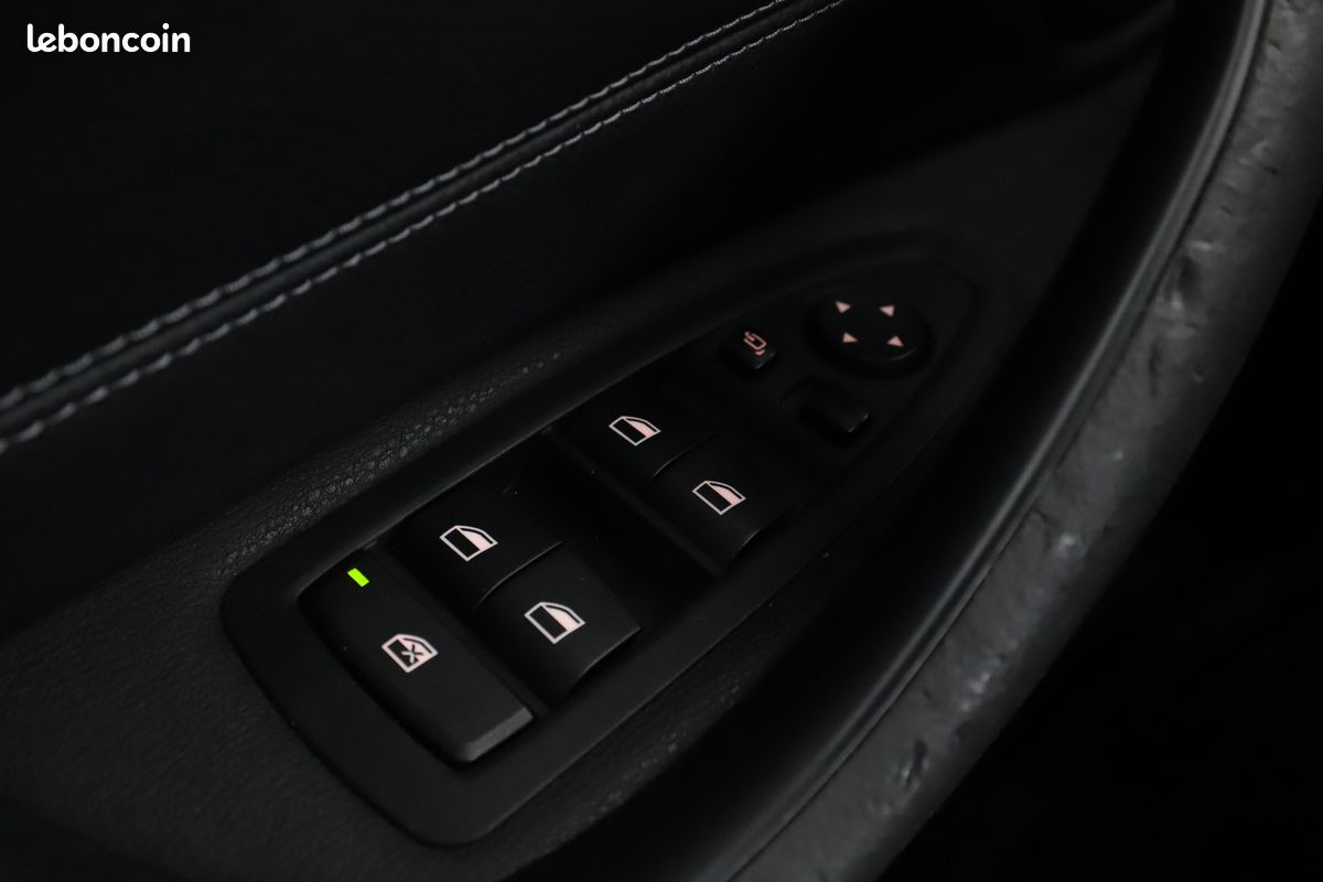 BMW X1 sDrive16d xLine 116 ch (image 26)