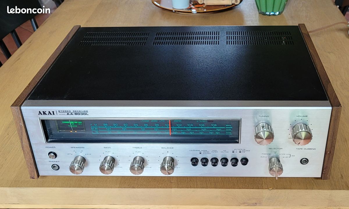 Ampli tuner Akaï AA-8030L (image 2)