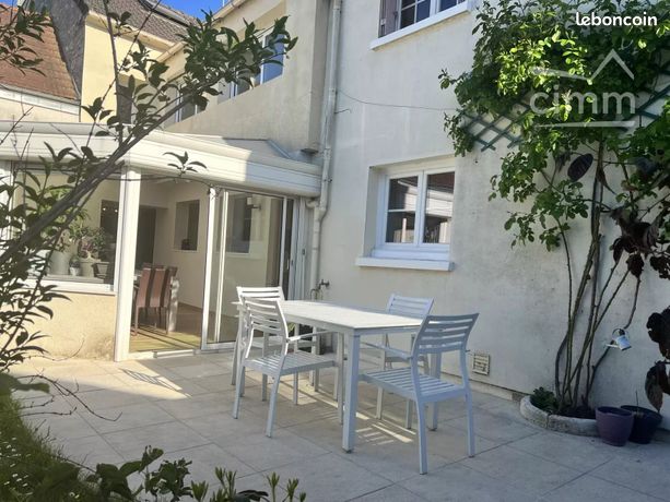 Maison 6 pièces 136 m²