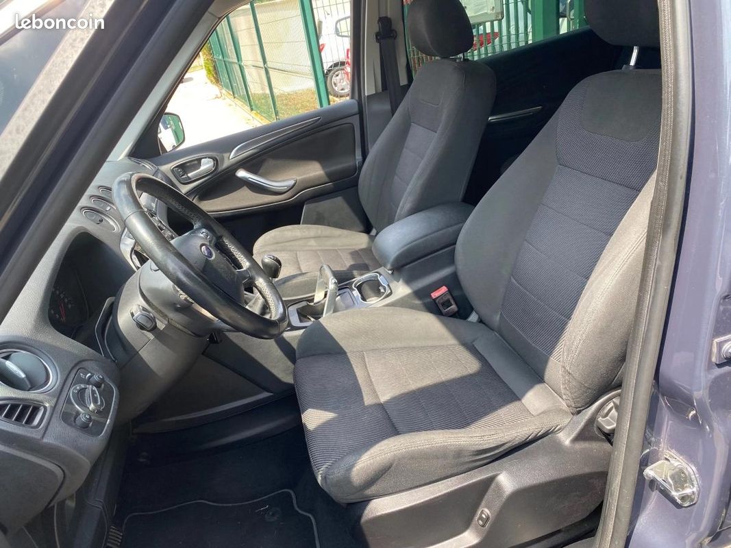 Ford S-max 2.0 TDCI 140 PACK TITANIUM 7 PL (image 12)