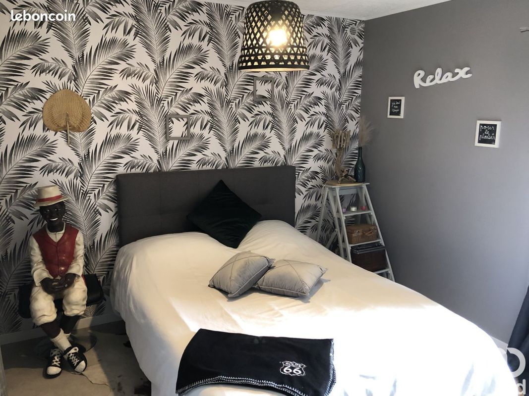 Pavillon 6 pièces 139 m² - François 79260 (image principale 5)