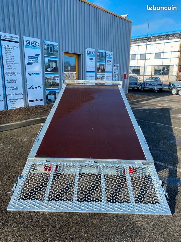 Remorque plateau lider 34632 2 essieux 2000 kg avec basculement hydraulique disponible en stock (image 5)