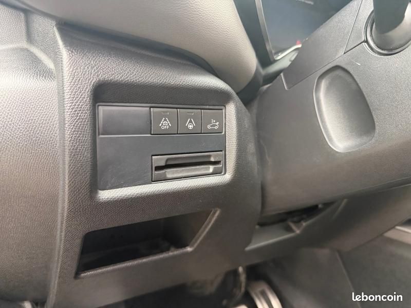 Citroen C5 Aircross BlueHDi 180ch S&S Shine EAT8 (image 13)