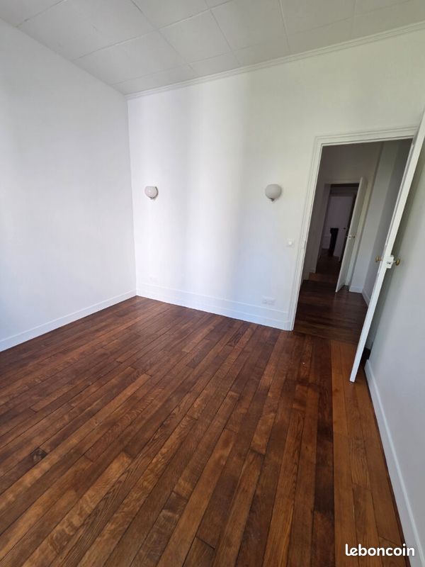 Appartement a louer versailles - 3 pièce(s) - 89 m2 - Surfyn