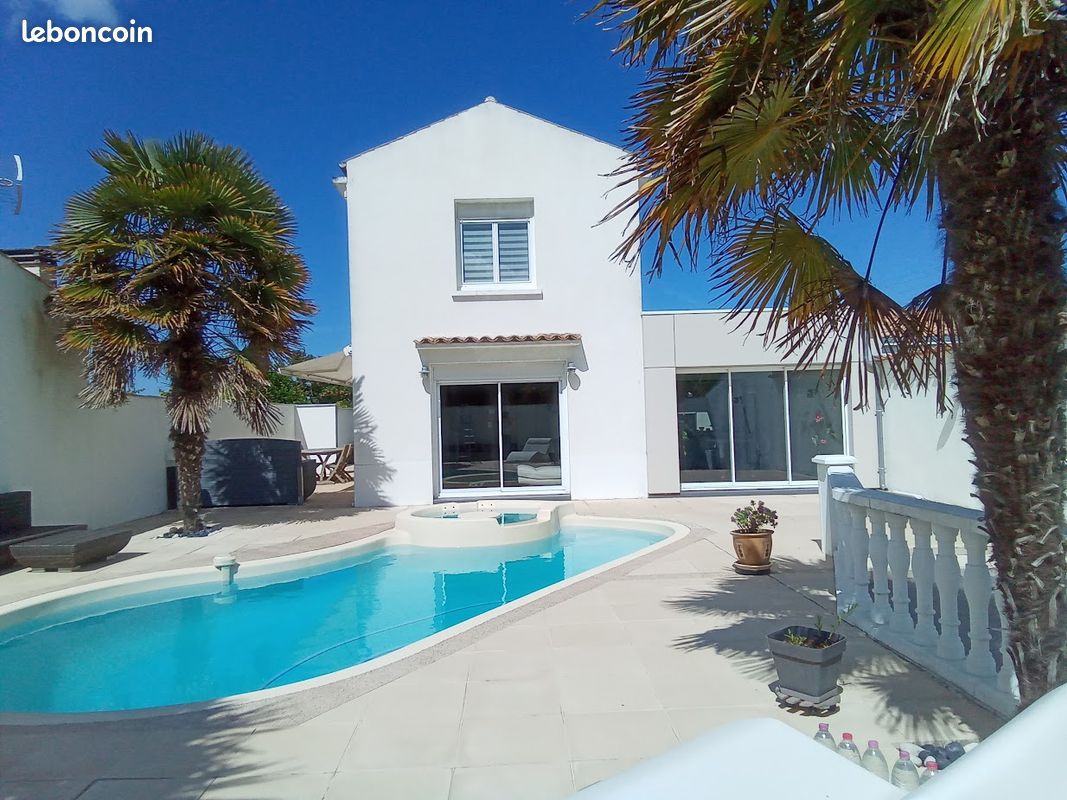 Maison 5 pièces 137 m² · à Lagord · 137 m² · 549 000 €