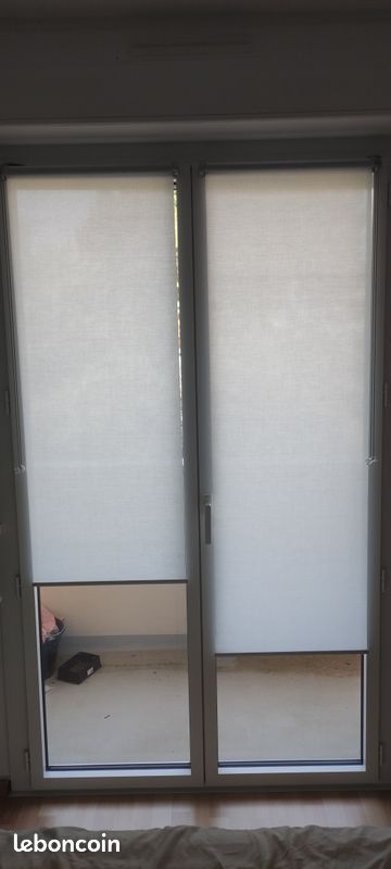 Store blanc (image 2)