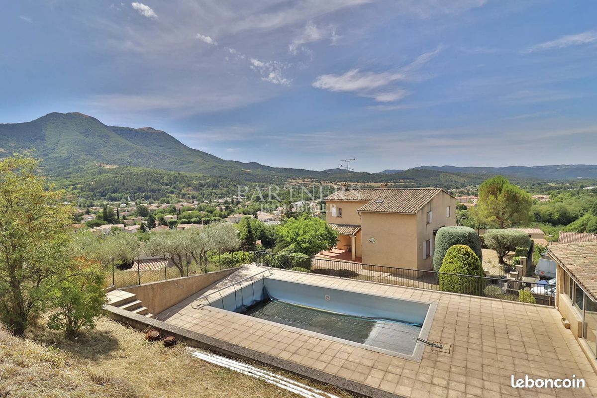 Maison 7 pièces 178 m² · à Digne-les-Bains · 178 m² · 2 500 €/mois