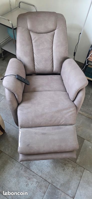 Fauteuil électrique couleur gris taupe (image 3)