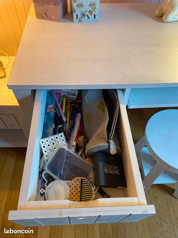 Bureau et table de chevet en bois lasuré (image 3)